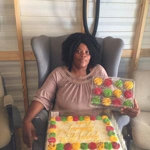 Meet your Posher, Paula